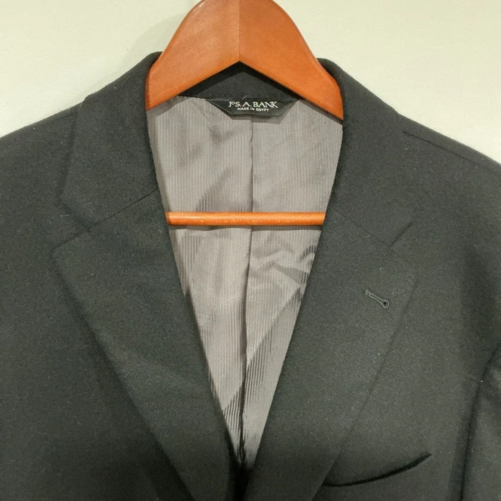 Jos A Bank Signature Collection Men Sz 44S Black Cashmere Sport Coat, Luxury